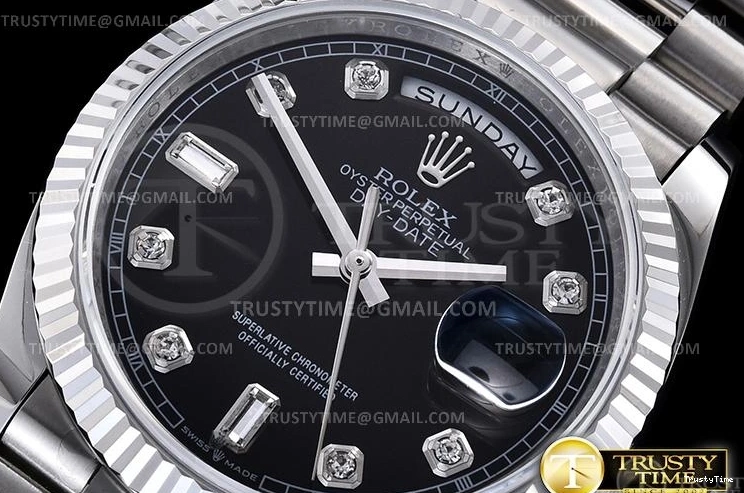 1022 ModernLook RDD0224B – DayDate 36mm 747